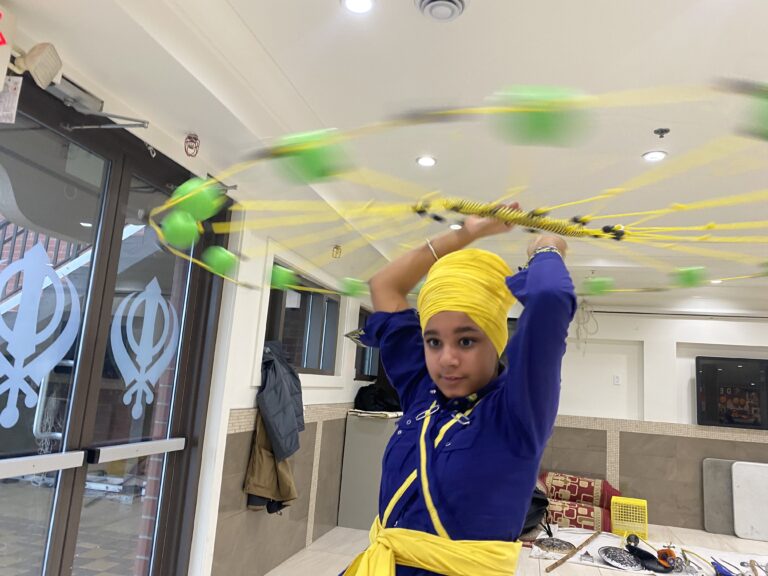 4_apr_gatka3